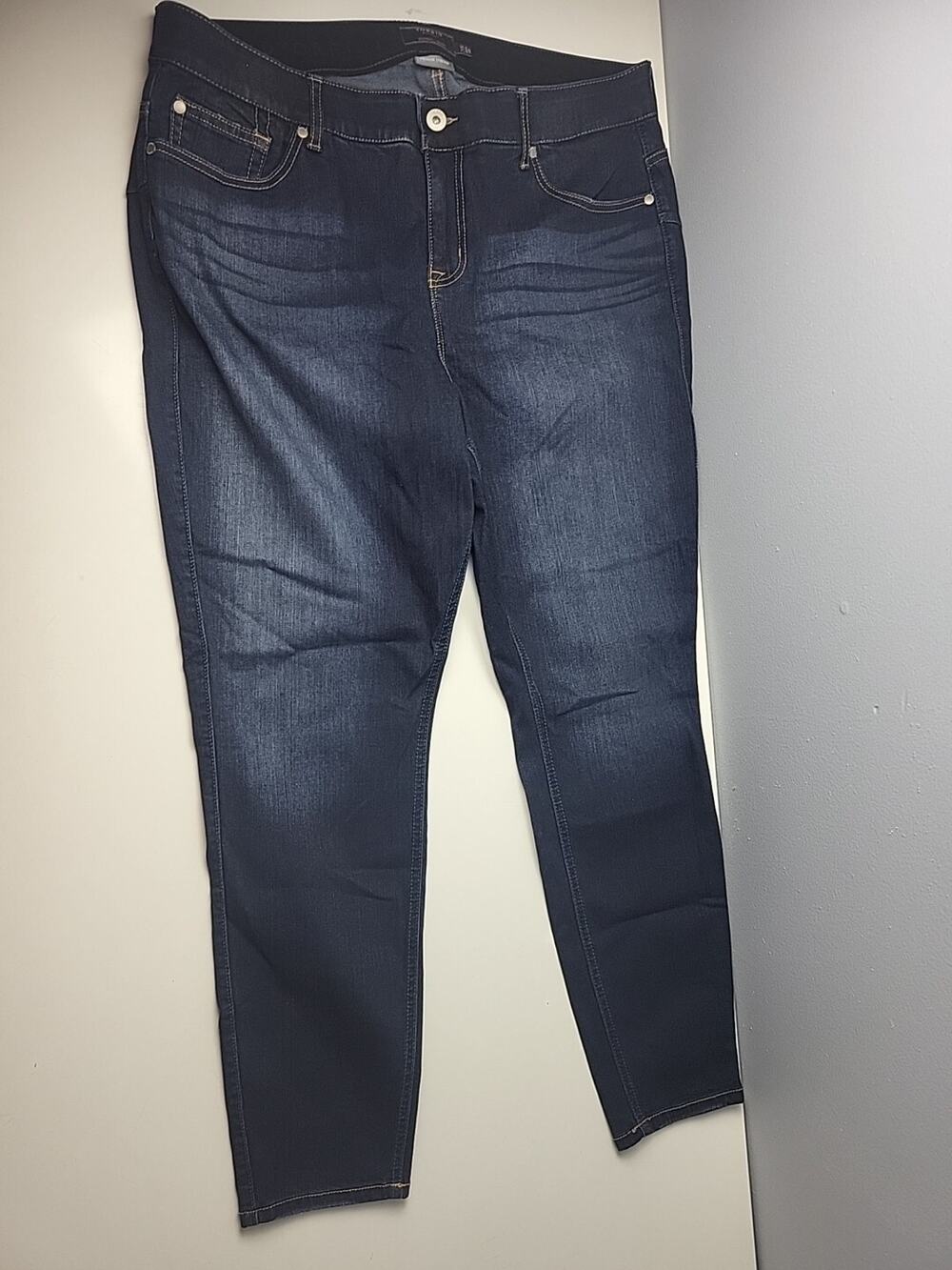 Torrid Bombshell Skinny Jeans Women 20R Blue Premium Stretch Comfort Denim 40x28